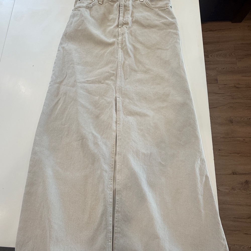 Topshop Beige Straight Maxi Skirt with Center Seam Button up Size 4